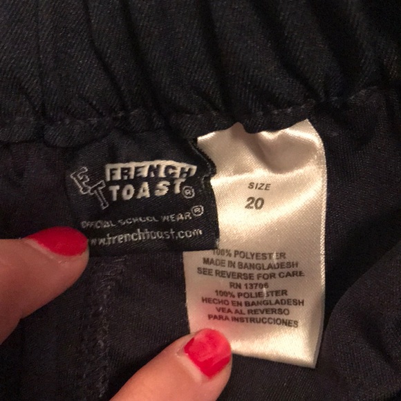 Navy skirt/skort- tennis skirt/uniform - Picture 2 of 4